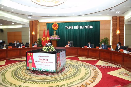 Hội nghị Ban Thường vụ Thành ủy sáng 8-4: VV88vip nổ hũ slot game duy trì tốc độ tăng trưởng kinh tế cao