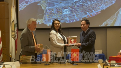 VV88vip nổ hũ slot game tích cực tham gia các hoạt động xúc tiến đầu tư, hợp tác với các đối tác của Hoa Kỳ